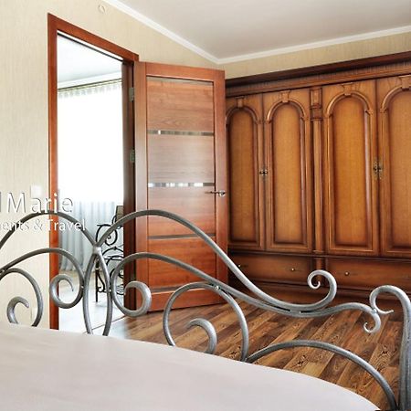 Paulmarie Apartments On Lenina Street Vitebszk Kültér fotó